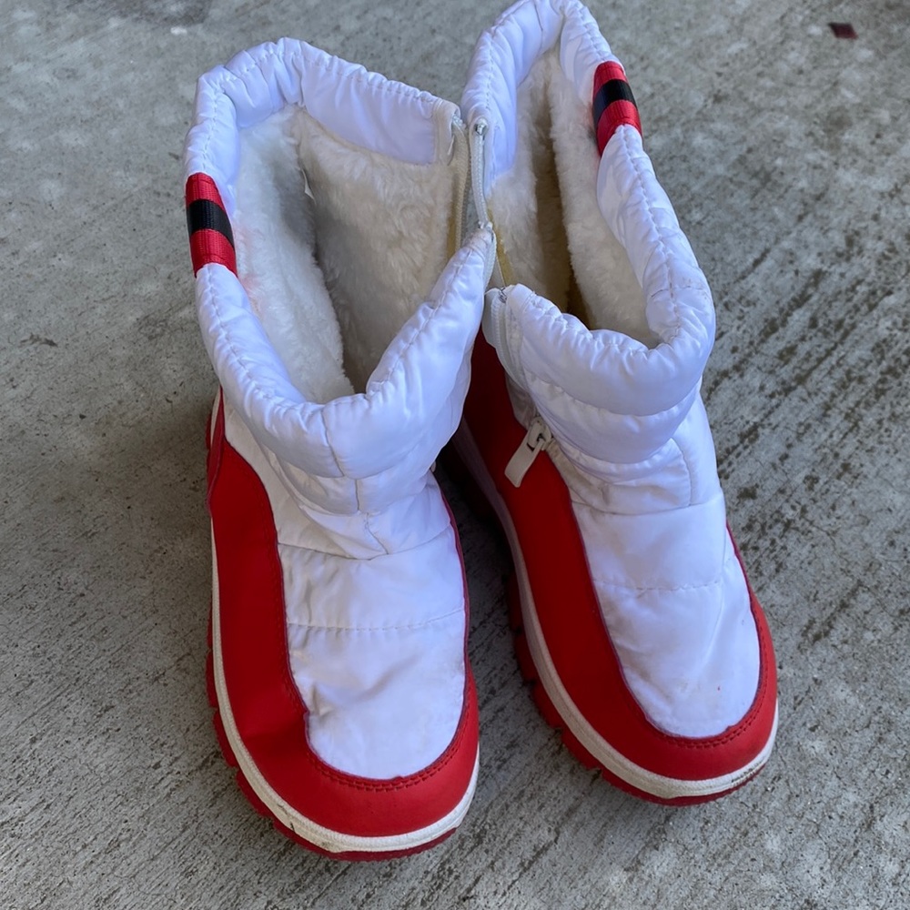 Kids snow boots